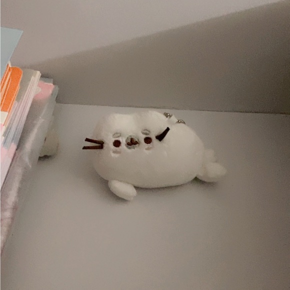Pusheen Blind Box Series 7 Seal - Picture 3 of 6